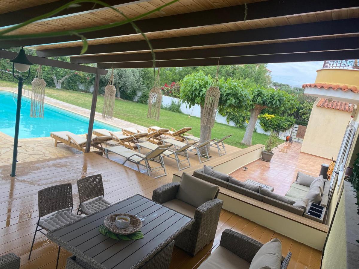 Relaxing Villa With Swimming Pool And Garden Agios Georgios  Exterior foto